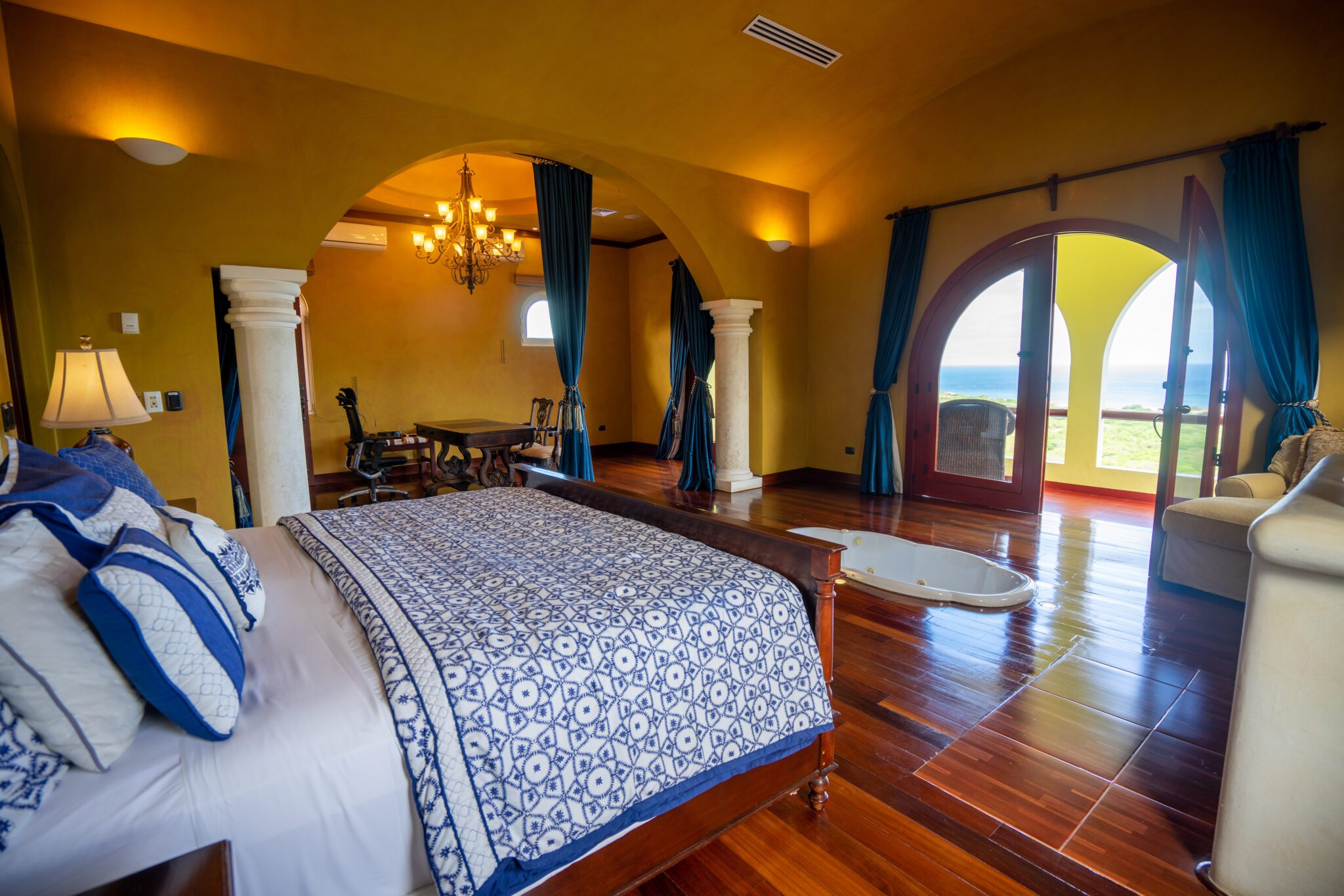 http://view%20of%20the%20room%20from%20a%20Rancho%20Santana%20Property%20for%20Sale%20in%20Nicaragua%20R3