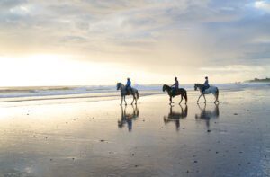 horseback riding in Nicaragua I rancho santana