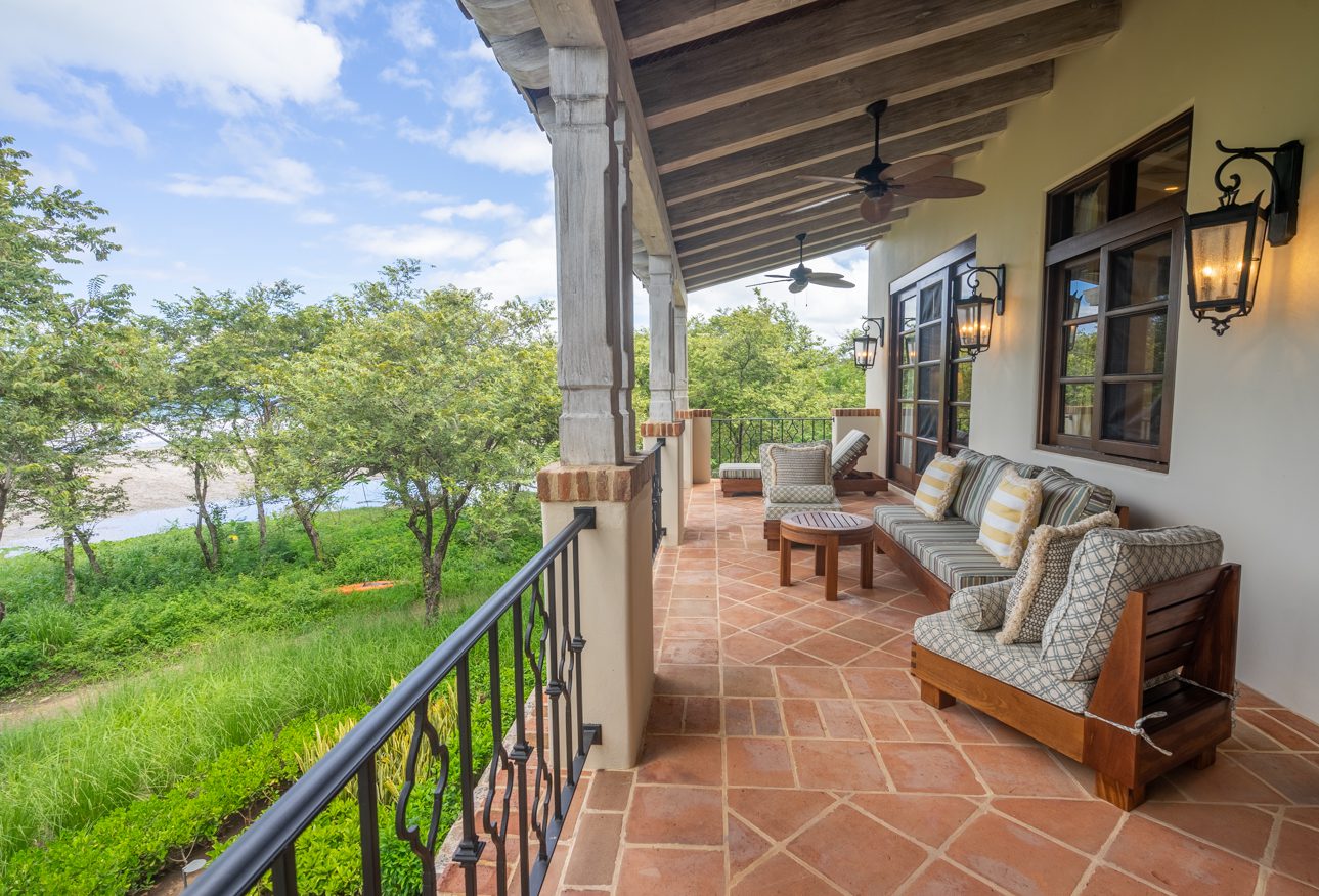 http://view%20of%20the%20terrace%20from%20a%20Rancho%20Santana%20Property%20for%20Sale%20in%20Nicaragua%209D