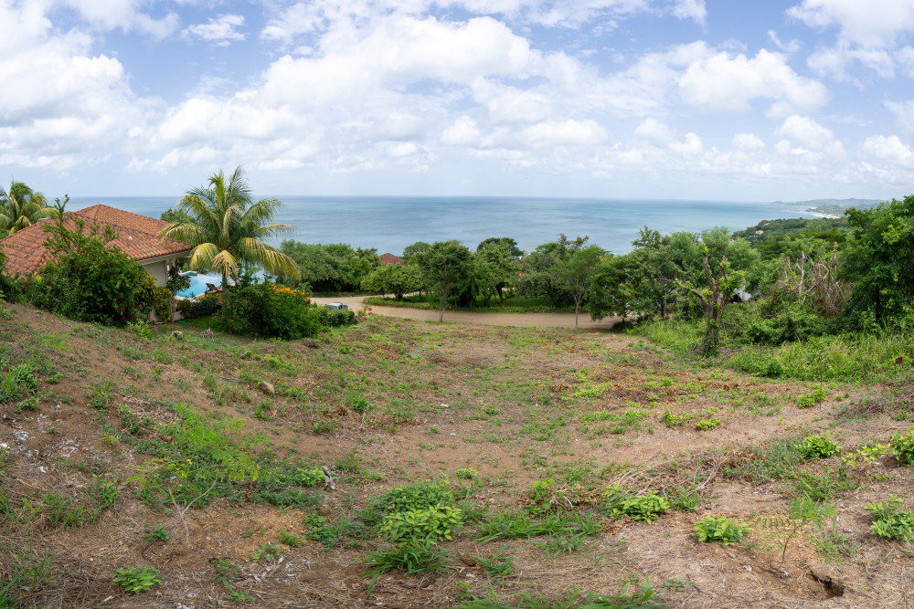 http://ocean%20view%20lot%20L6%20for%20sale%20at%20rancho%20santana